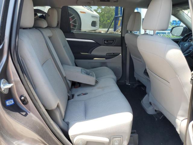 Zdjęcie 10 z aukcji – 2016 TOYOTA HIGHLANDER z VIN 5TDZKRFH3GS180178