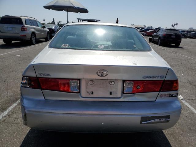 Photo 6 from auction – 2001 TOYOTA CAMRY CE with VIN JT2BG22KX10537337