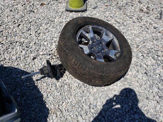 Photo 13 from auction – 2023 HONDA PASSPORT T with VIN 5FNYF8H67PB044288