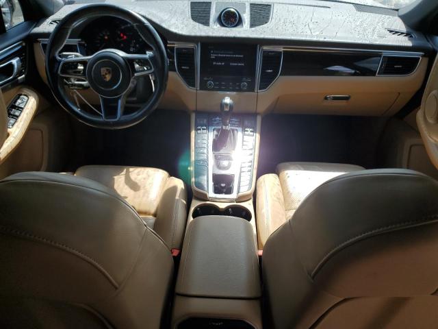 Photo 8 from auction – 2018 PORSCHE MACAN with VIN WP1AA2A56JLB01954
