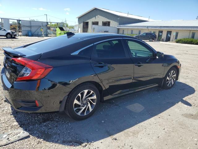 Photo 3 from auction – 2018 HONDA CIVIC EX with VIN 2HGFC2F77JH558377