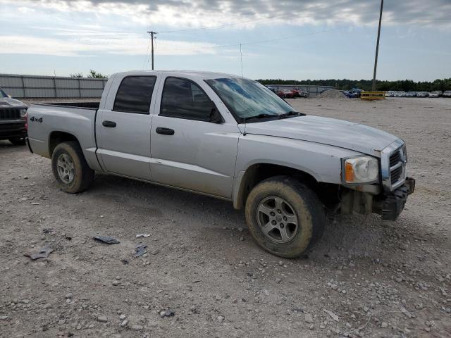 Photo 4 from auction – 2005 DODGE DAKOTA QUA with VIN 1D7HW48N35S257129
