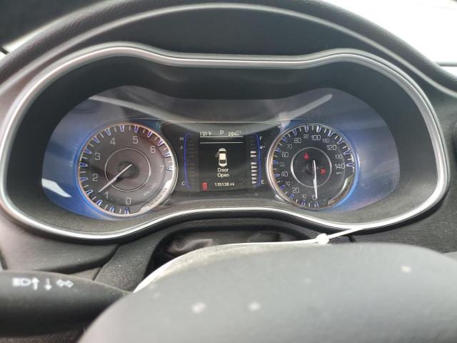 Photo 9 from auction – 2015 CHRYSLER 200 LIMITE with VIN 1C3CCCAB5FN741475