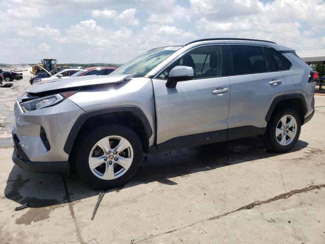 TOYOTA RAV4 XLE 2020 with VIN JTMP1RFV9LD050489 - Photo from auction