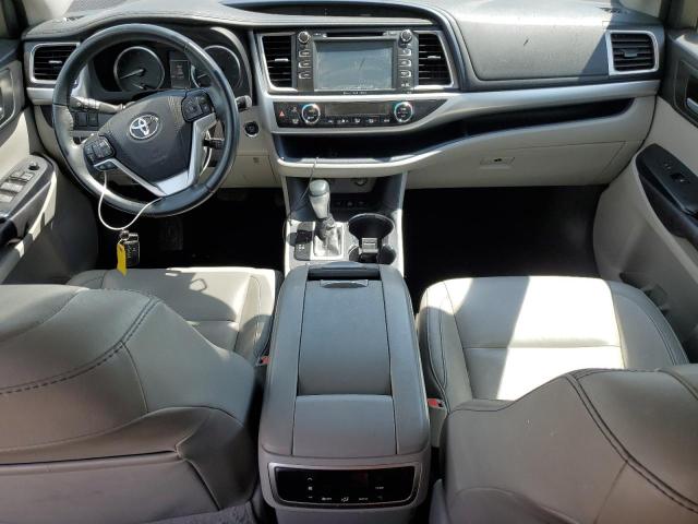 Photo 8 from auction – 2016 TOYOTA HIGHLANDER with VIN 5TDJKRFHXGS319008