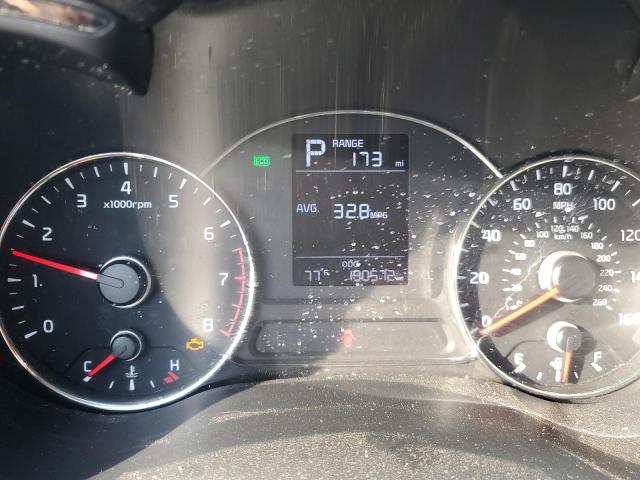 Photo 9 from auction – 2018 KIA FORTE LX with VIN 3KPFK4A72JE255135