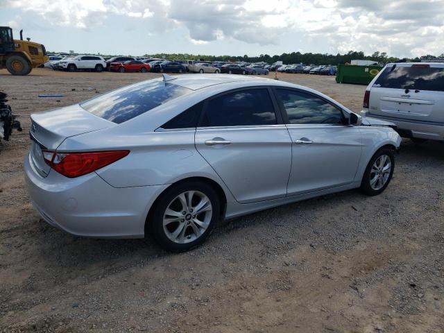 Photo 3 from auction – 2011 HYUNDAI SONATA SE with VIN 5NPEC4ACXBH236576