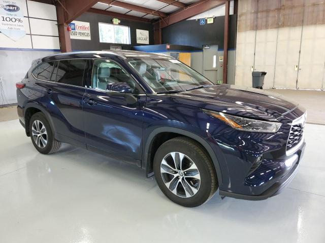 صورة رقم 4 من المزاد - 2021 TOYOTA HIGHLANDER مع VIN 5TDHZRBHXMS080474