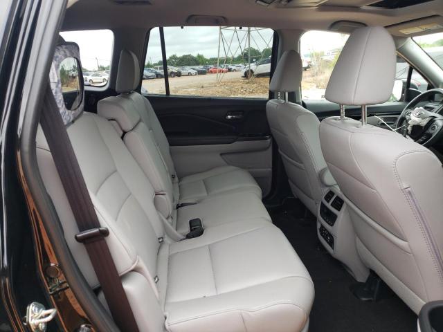 Photo 10 from auction – 2017 HONDA PILOT TOUR with VIN 5FNYF5H98HB007521