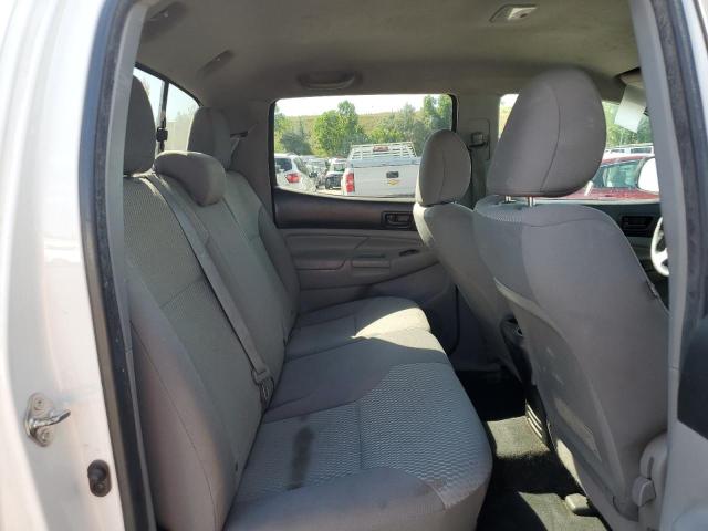 Photo 10 from auction – 2015 TOYOTA TACOMA DOU with VIN 5TFLU4EN4FX142770