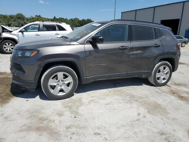 JEEP COMPASS LA 2022 with VIN 3C4NJDBB8NT223535 - Photo from auction