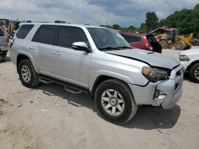Photo 4 from auction – 2015 TOYOTA 4RUNNER SR with VIN JTEBU5JR7F5208908