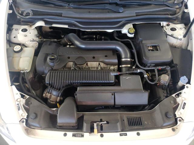 Photo 11 from auction – 2012 VOLVO C70 T5 with VIN YV1672MC8CJ131093