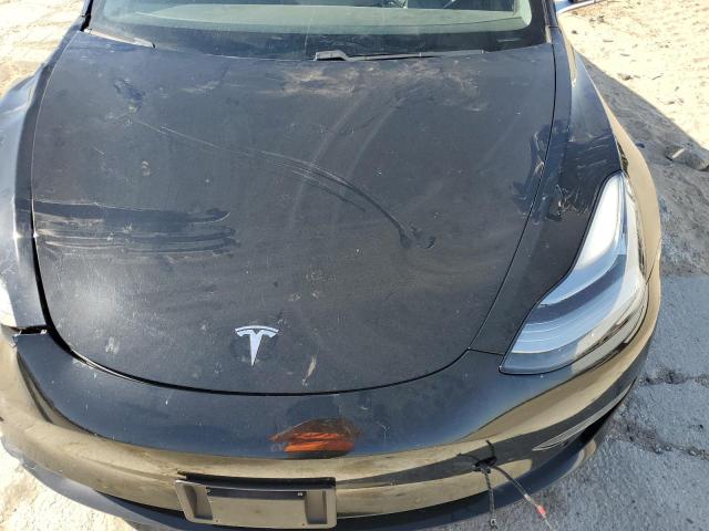 Photo 11 from auction – 2018 TESLA MODEL 3 with VIN 5YJ3E1EA7JF045963
