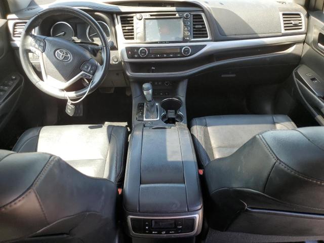 Photo 8 from auction – 2017 TOYOTA HIGHLANDER with VIN 5TDJZRFHXHS416769