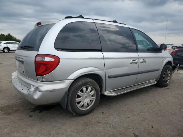 Photo 3 from auction – 2005 CHRYSLER TOWN & COU with VIN 1C4GP45R95B288203