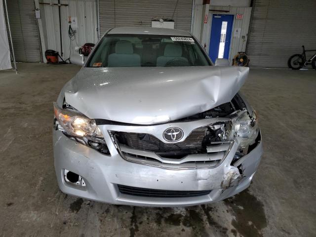 Photo 5 from auction – 2010 TOYOTA CAMRY BASE with VIN 4T1BF3EK1AU094219