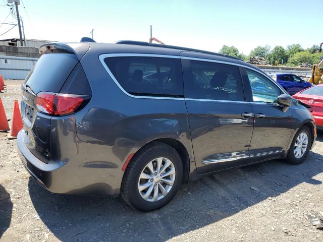 Photo 3 from auction – 2017 CHRYSLER PACIFICA T with VIN 2C4RC1BG4HR785400