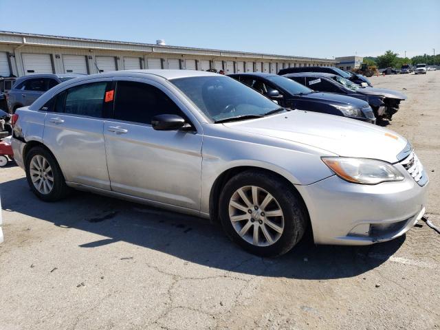 Photo 4 from auction – 2012 CHRYSLER 200 TOURIN with VIN 1C3CCBBB6CN175637