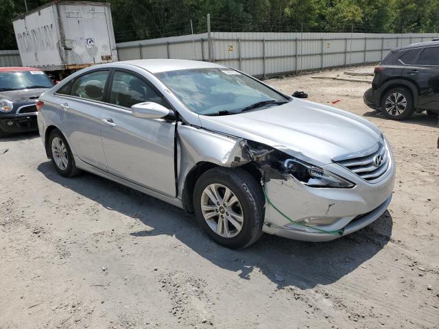 Photo 4 from auction – 2013 HYUNDAI SONATA GLS with VIN 5NPEB4AC7DH743778