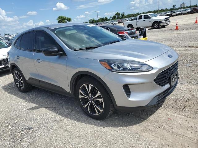 Photo 4 from auction – 2022 FORD ESCAPE SE with VIN 1FMCU0G65NUB84035