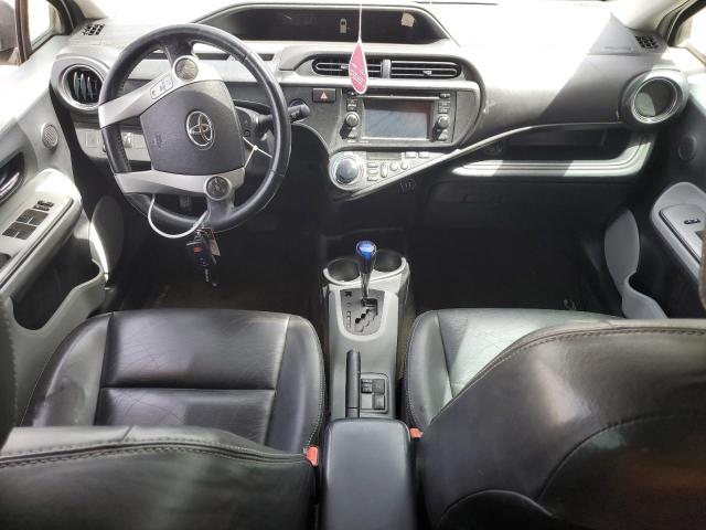 Photo 8 from auction – 2013 TOYOTA PRIUS C with VIN JTDKDTB30D1042576