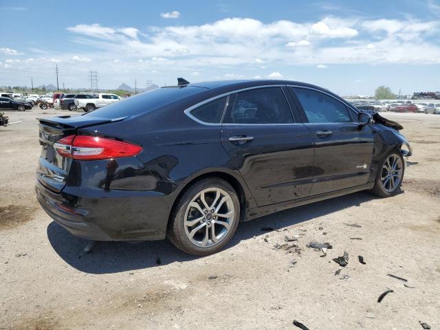 Photo 3 from auction – 2019 FORD FUSION TIT with VIN 3FA6P0RU4KR104236