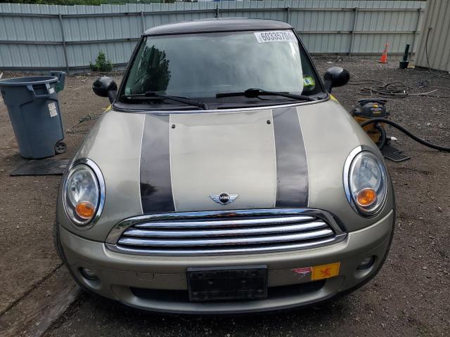 Photo 5 from auction – 2010 MINI COOPER with VIN WMWMF3C53ATU79195