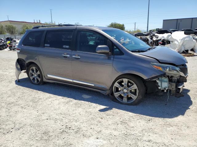 Photo 4 from auction – 2017 TOYOTA SIENNA SE with VIN 5TDXZ3DC4HS891073