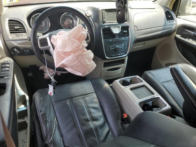 Photo 8 from auction – 2014 CHRYSLER TOWN & COU with VIN 2C4RC1BG7ER381874