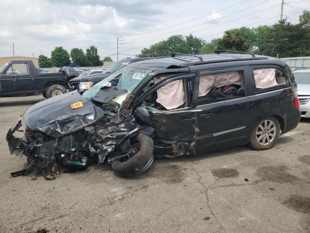Photo 1 from auction – 2015 CHRYSLER TOWN & COU with VIN 2C4RC1BG4FR709107