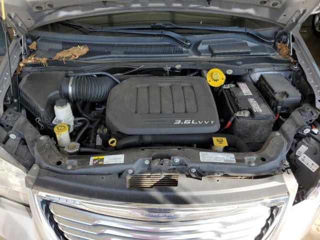Photo 12 from auction – 2013 CHRYSLER TOWN & COU with VIN 2C4RC1CG5DR809650
