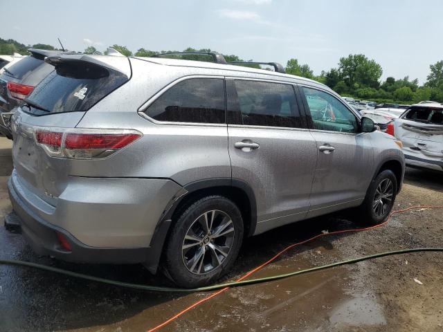 Photo 3 from auction – 2016 TOYOTA HIGHLANDER with VIN 5TDJKRFH2GS257541