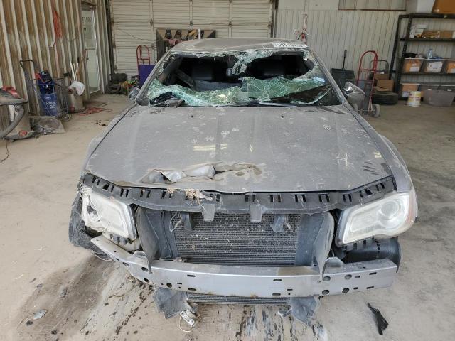 Photo 5 from auction – 2013 CHRYSLER 300C with VIN 2C3CCAET0DH661689