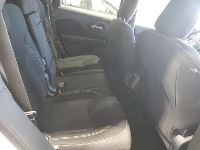 Photo 11 from auction – 2015 JEEP CHEROKEE L with VIN 1C4PJLCB4FW506169