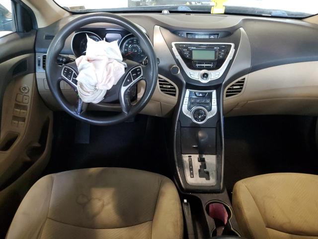 Photo 8 from auction – 2012 HYUNDAI ELANTRA GL with VIN 5NPDH4AE9CH072513