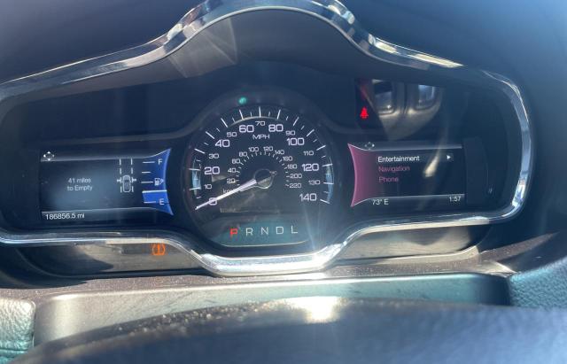 Photo 8 from auction – 2014 LINCOLN MKT with VIN 2LMHJ5NKXEBL54914