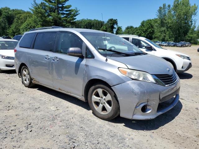 Photo 4 from auction – 2014 TOYOTA SIENNA LE with VIN 5TDKK3DC2ES513294