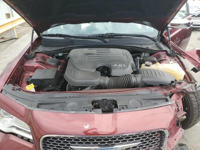 Photo 11 from auction – 2015 CHRYSLER 300C with VIN 2C3CCAKG2FH923609