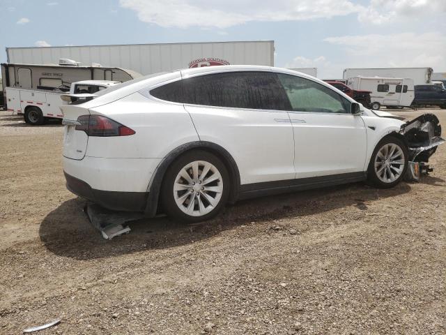 Photo 3 from auction – 2017 TESLA MODEL X with VIN 5YJXCDE21HF054315