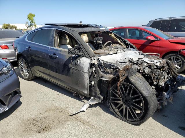 Photo 4 from auction – 2016 JAGUAR XF PRESTIG with VIN SAJBE4BV0GCY07848