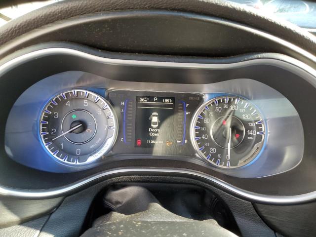 Photo 9 from auction – 2015 CHRYSLER 200 LIMITE with VIN 1C3CCCAB9FN670216
