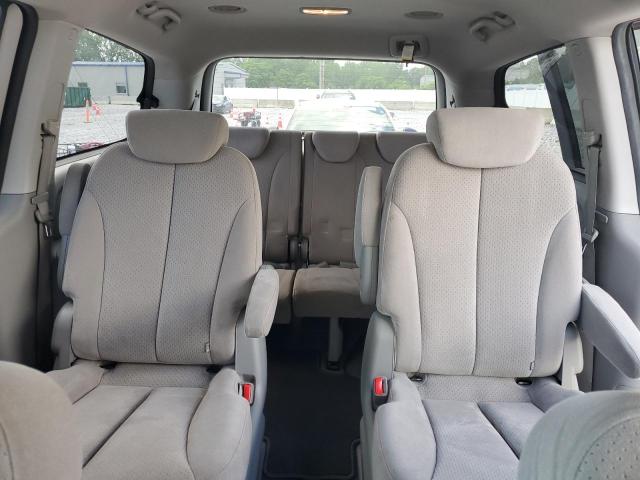Photo 10 from auction – 2008 HYUNDAI ENTOURAGE with VIN KNDMC233486045915