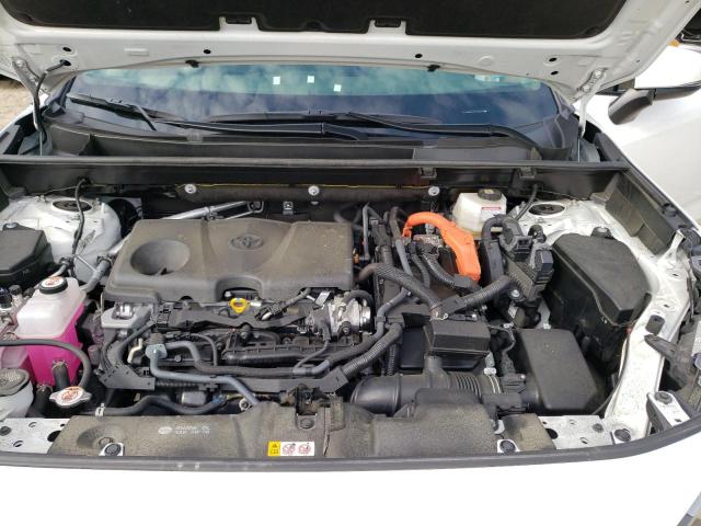 Photo 12 from auction – 2023 TOYOTA RAV4 XLE with VIN JTMRWRFV2PD206906