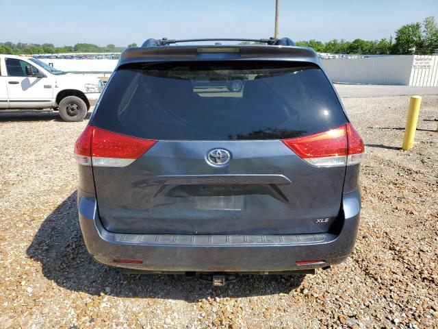 Photo 6 from auction – 2013 TOYOTA SIENNA XLE with VIN 5TDYK3DC7DS360937