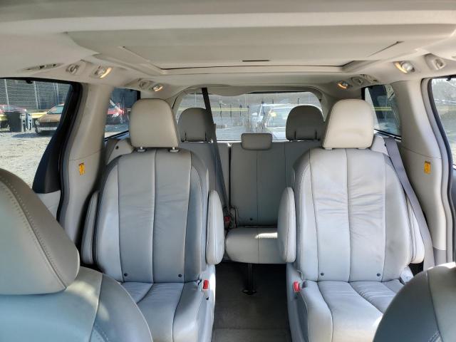 Photo 10 from auction – 2011 TOYOTA SIENNA XLE with VIN 5TDDK3DC8BS009384
