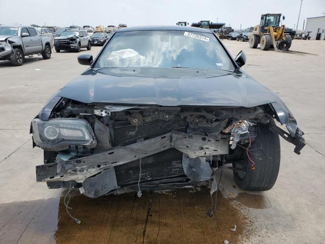 Photo 5 from auction – 2018 CHRYSLER 300 S with VIN 2C3CCABGXJH277955