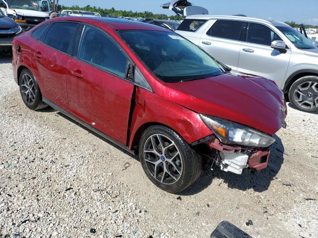 Foto 4 de la subasta – 2017 FORD FOCUS SEL con VIN 1FADP3H26HL338488