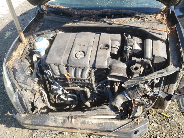 Photo 11 from auction – 2013 VOLKSWAGEN PASSAT S with VIN 1VWAP7A38DC006289