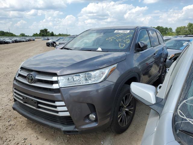 TOYOTA HIGHLANDER 2019 with VIN 5TDZZRFHXKS300448 - Photo from auction
